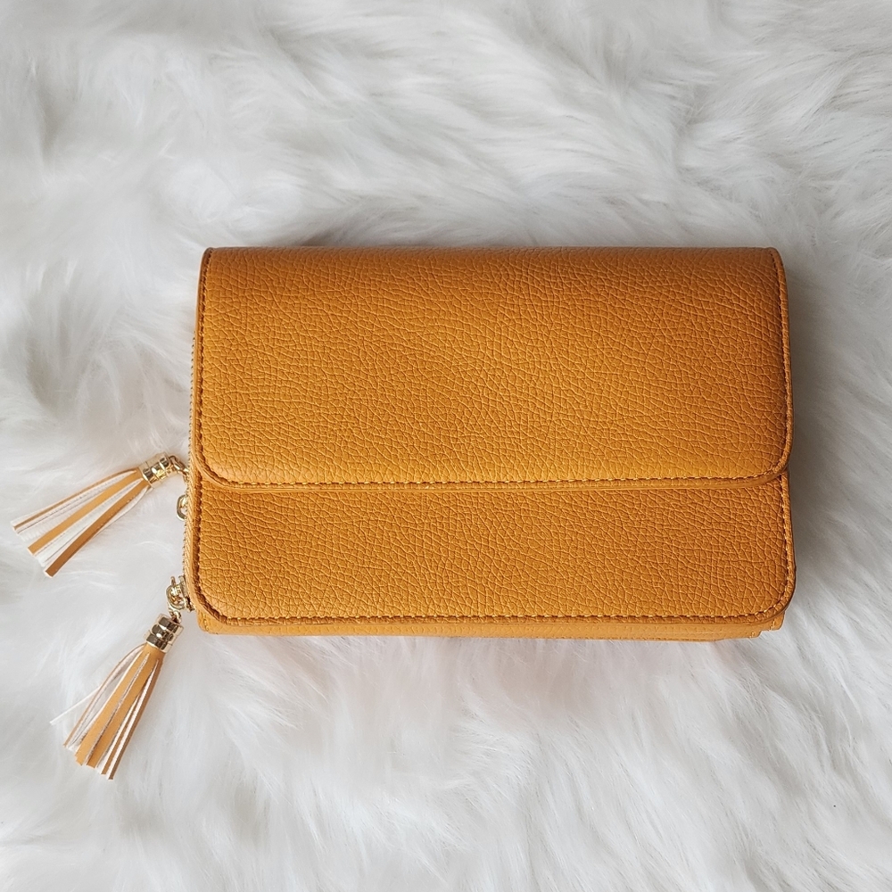 Yellow Crossbody Bag with Tassel Details!